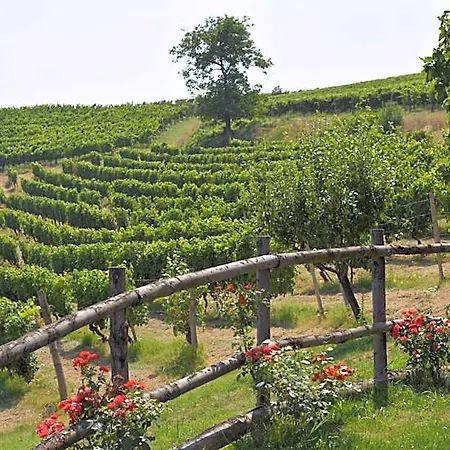 Cascina Valtignosa Con Vigna 3*