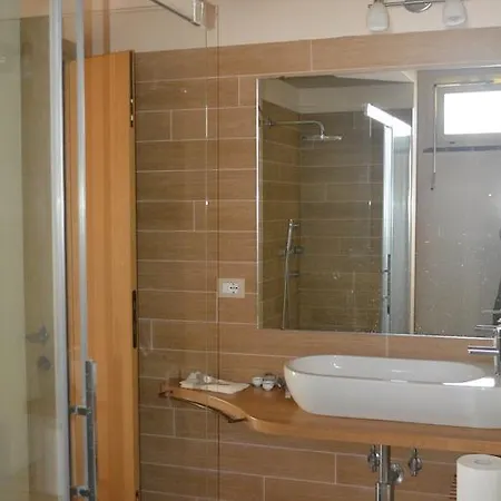 فندق مبيت وإفطار Cascina Valtignosa Con Vigna
