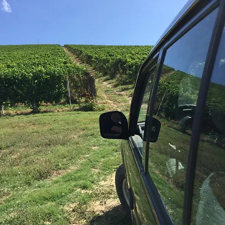 Bed & Breakfast Cascina Valtignosa Con Vigna