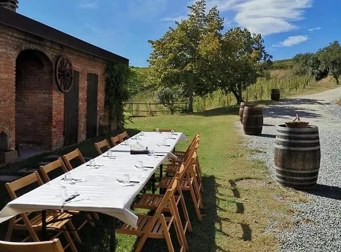 Cascina Valtignosa Con Vigna Bed & Breakfast